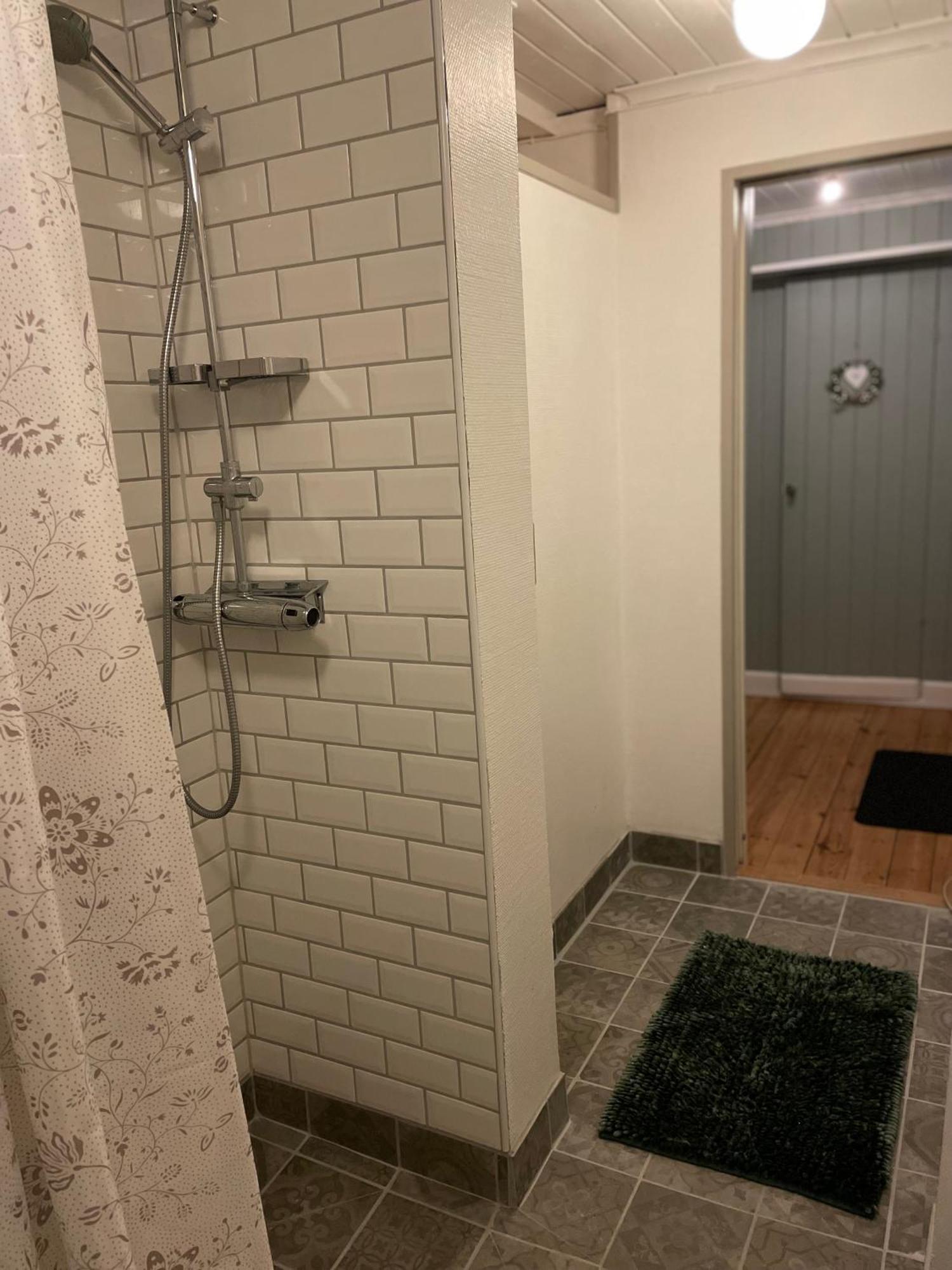 Baersta Bagarstugan Bnb Kolbäck Exteriér fotografie